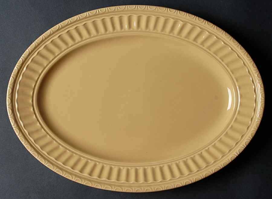 Italiana Light Yellow 14" Oval Serving Platter by JCPenney-1