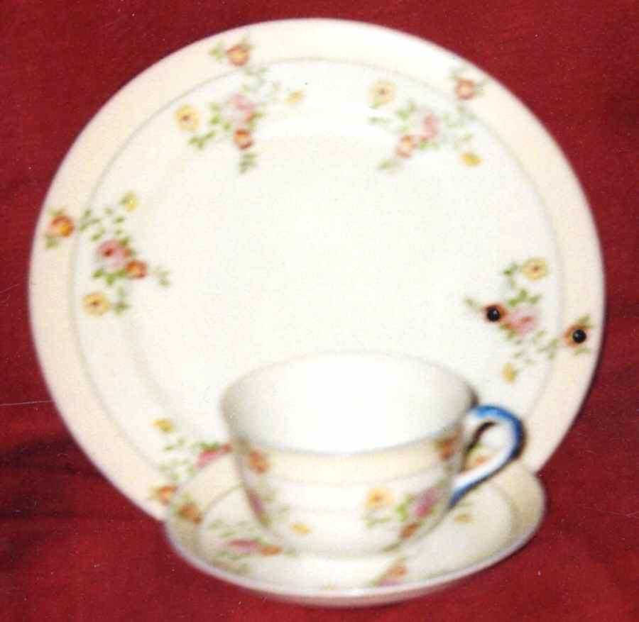 JAP871 Dinner Plate by Japan-1