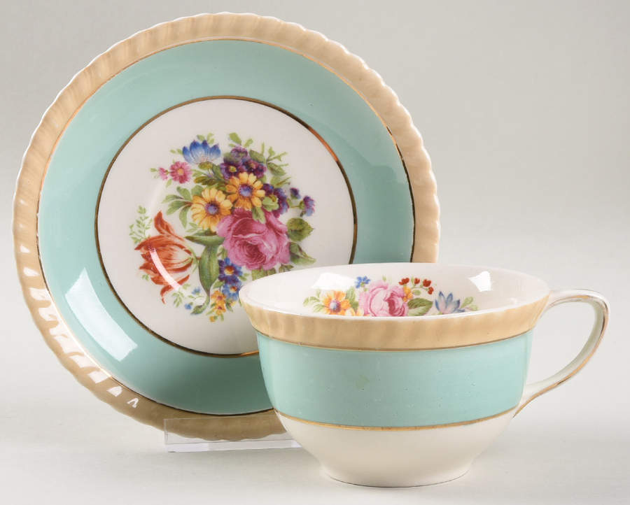 JB1051 Flat Cup & Saucer Set by Johnson Brothers-1