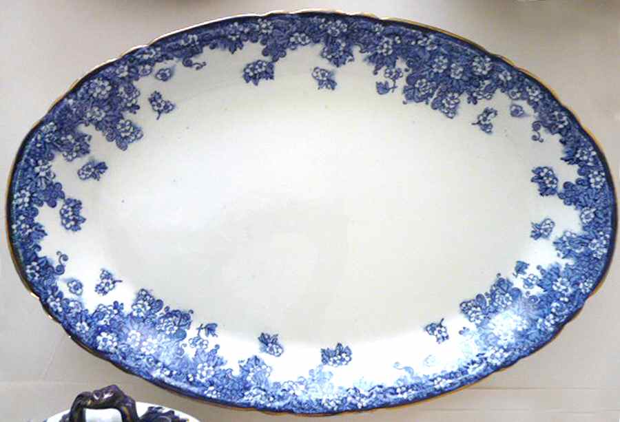 JON89 12" Oval Serving Platter by George Jones & Sons-1