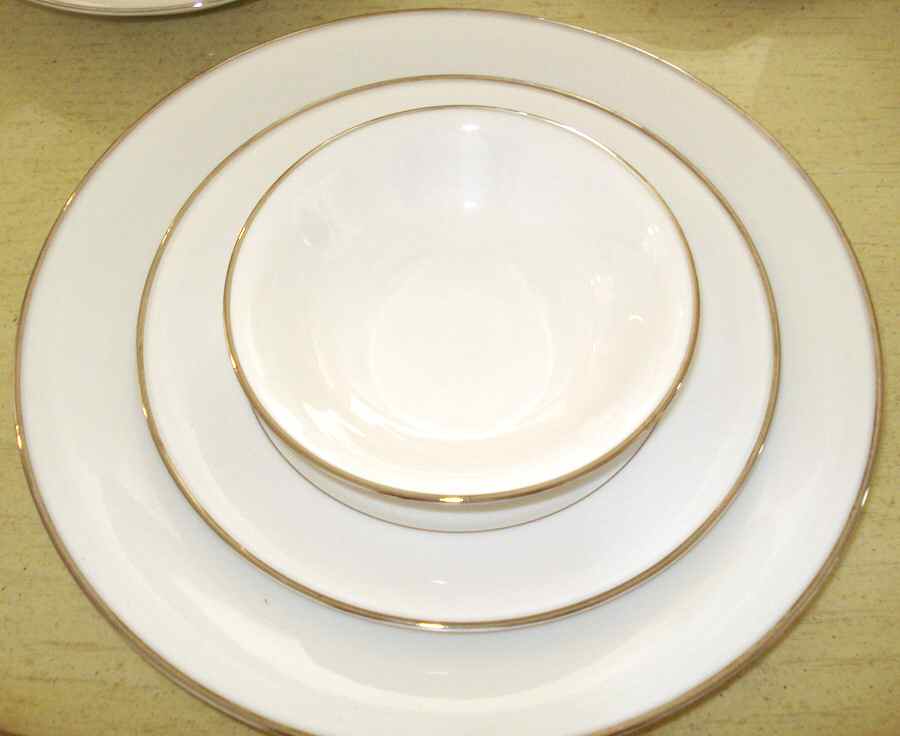 JOH397 Dinner Plate by Johann Haviland-1