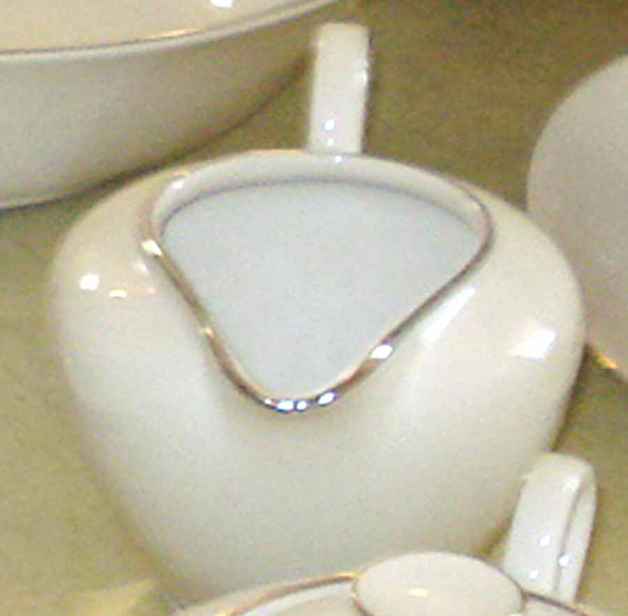 JOH397 Creamer by Johann Haviland-1