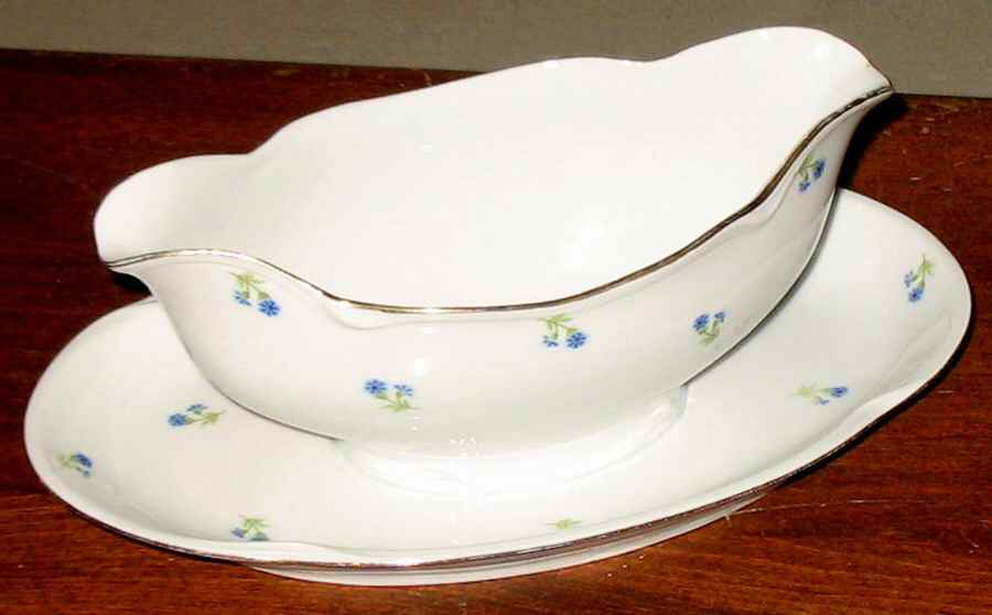 4621 Gravy Boat with Attached Underplate by Jaeger-1