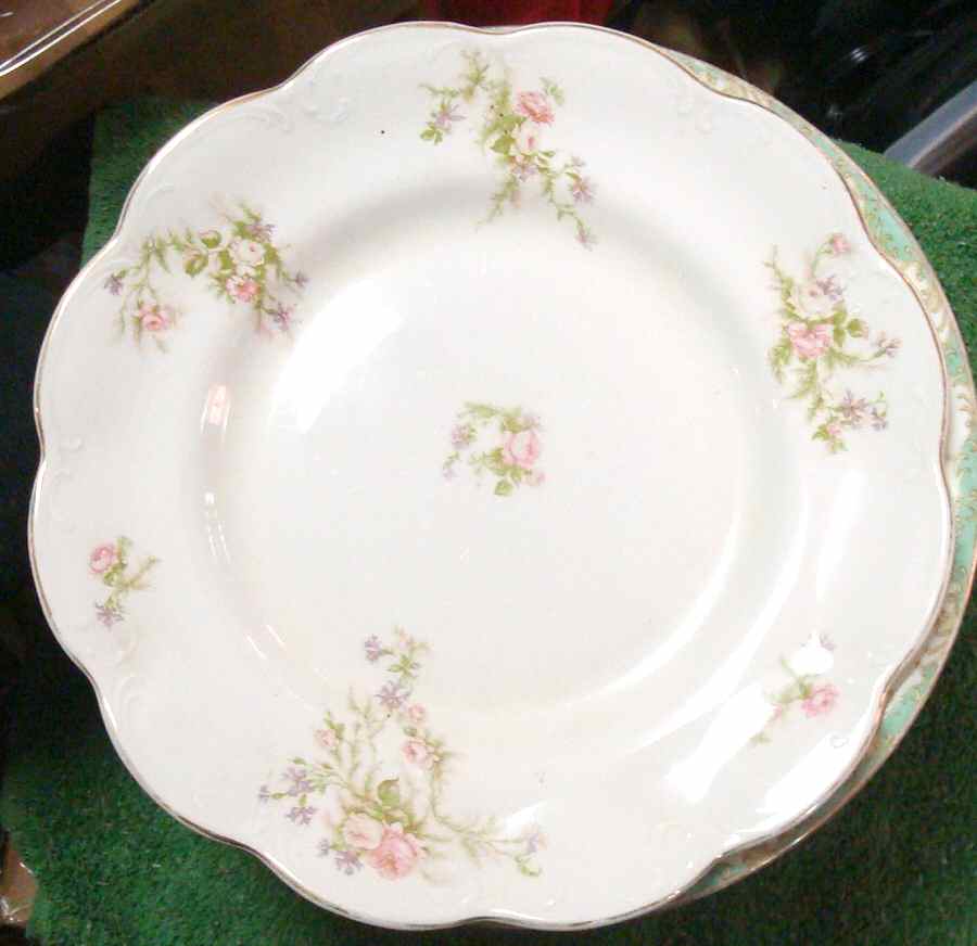 JB1084 Dinner Plate by Johnson Brothers-1