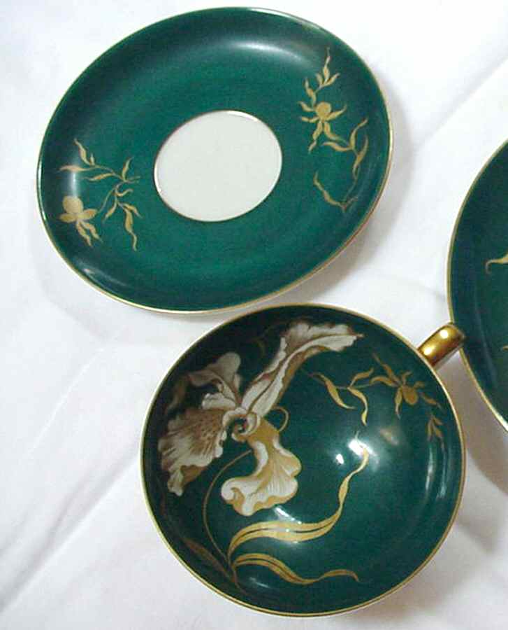 JAE216 Footed Cup & Saucer Set by Jaeger-1