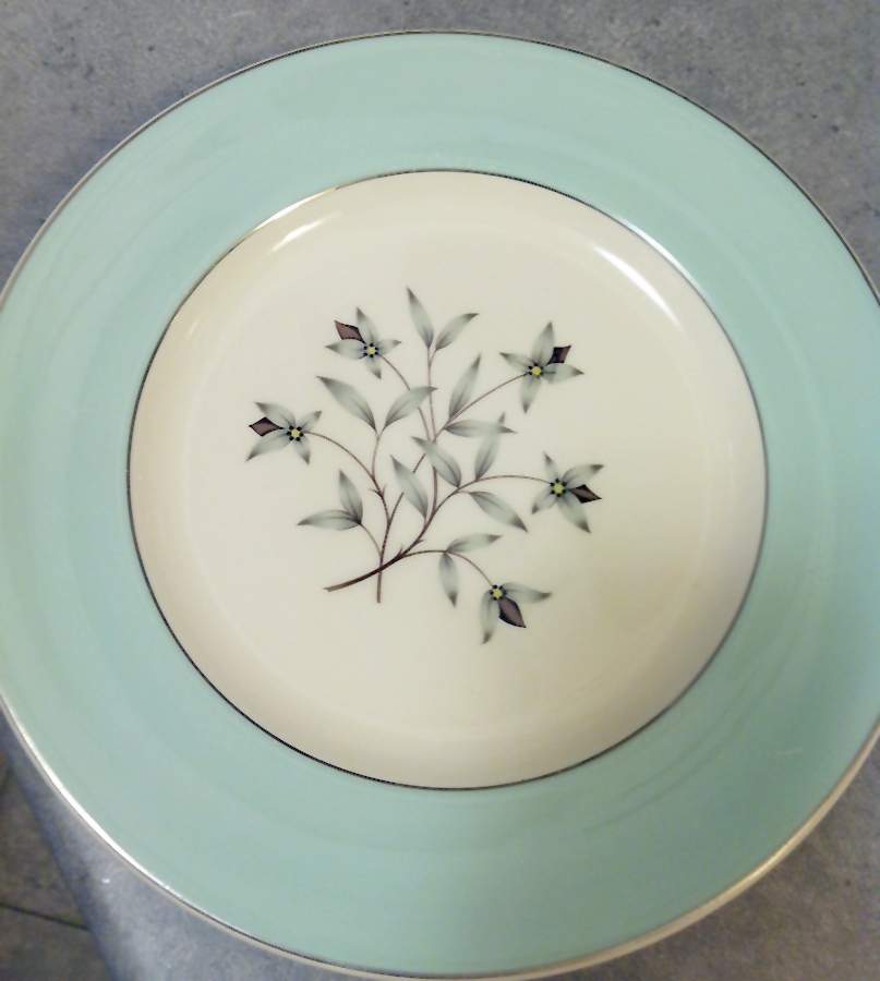 JB1091 Dinner Plate by Johnson Brothers-1