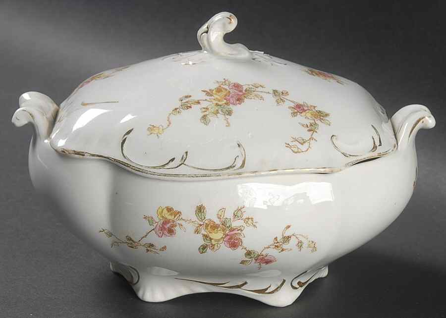 JB1092 Sauce Boat & Lid by Johnson Brothers-1