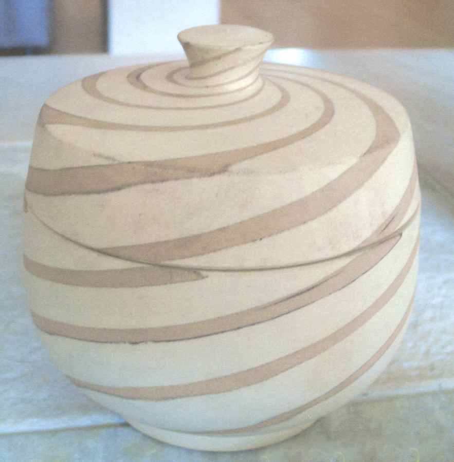 JAP945 Sugar Bowl & Lid by Japan-1