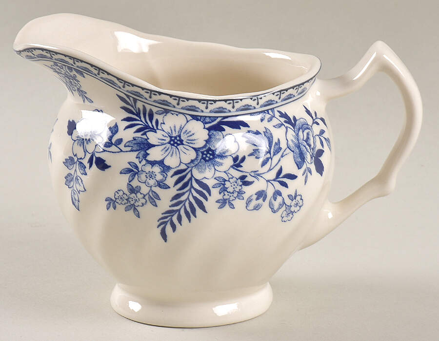 Devon Cottage Creamer by Johnson Brothers-1