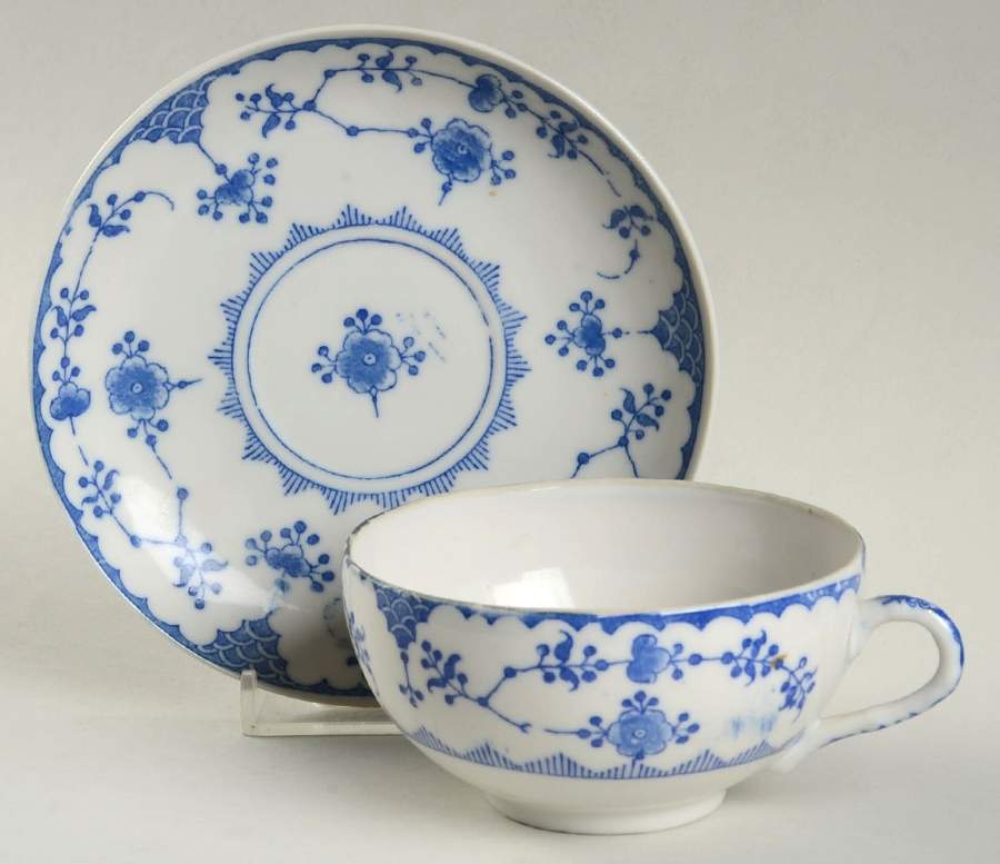 JAP967 Flat Cup & Saucer Set by Japan-1
