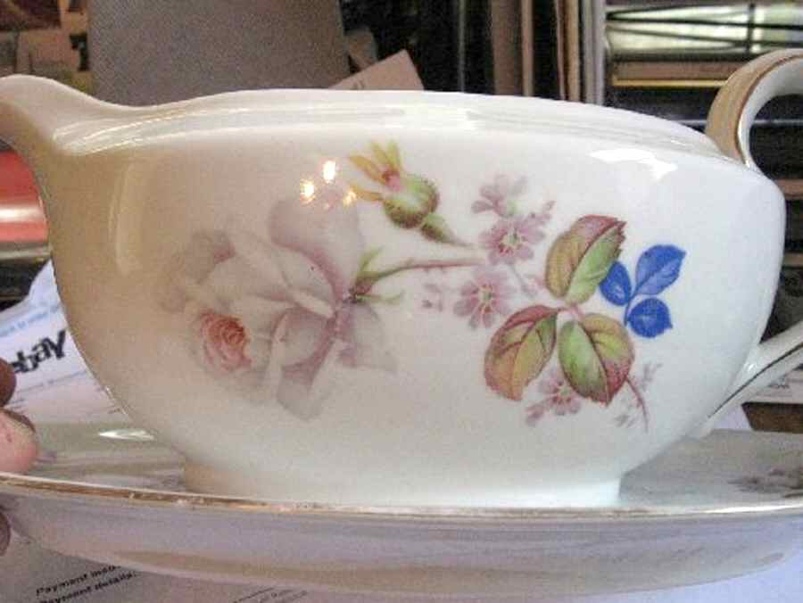 584 Gravy Boat & Underplate by Johann Seltmann-1