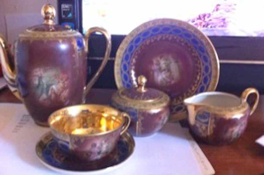 JOH409 Creamer by Johann Haviland-1