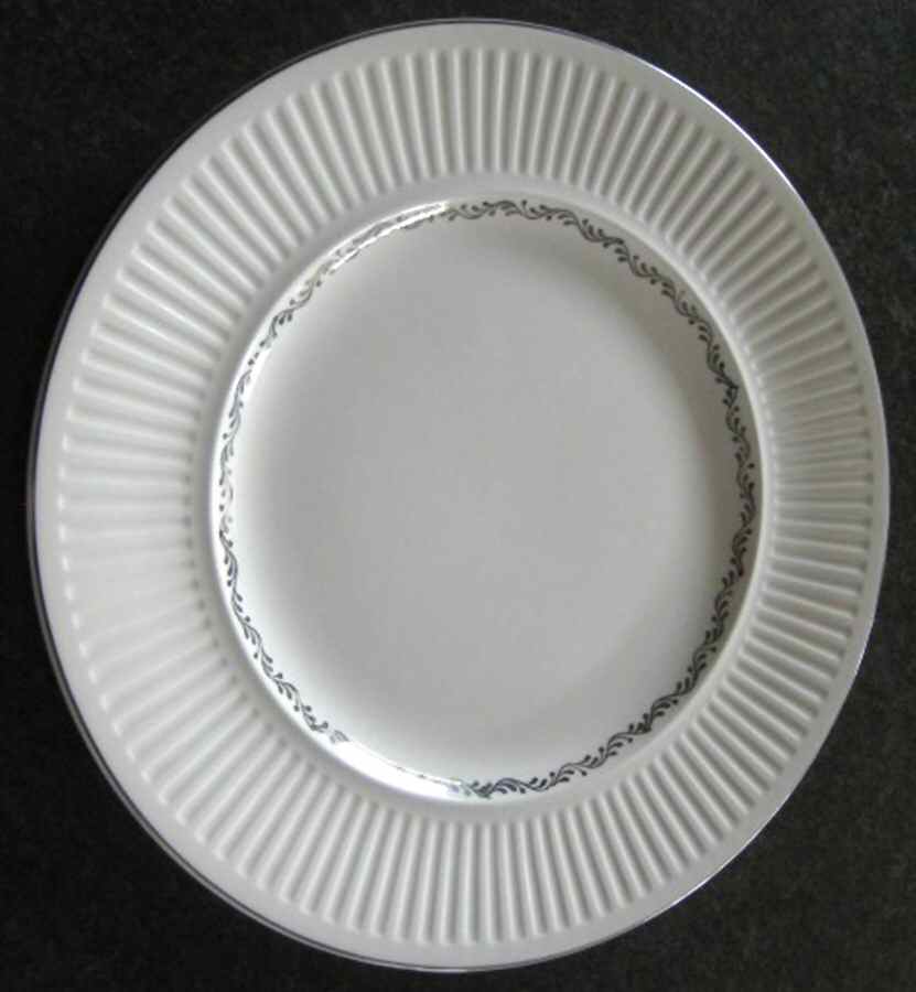 JB1113 Dinner Plate by Johnson Brothers-1