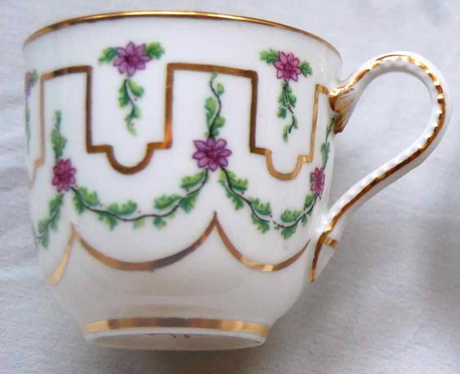 23625 Flat Demitasse Cup by George Jones & Sons-1