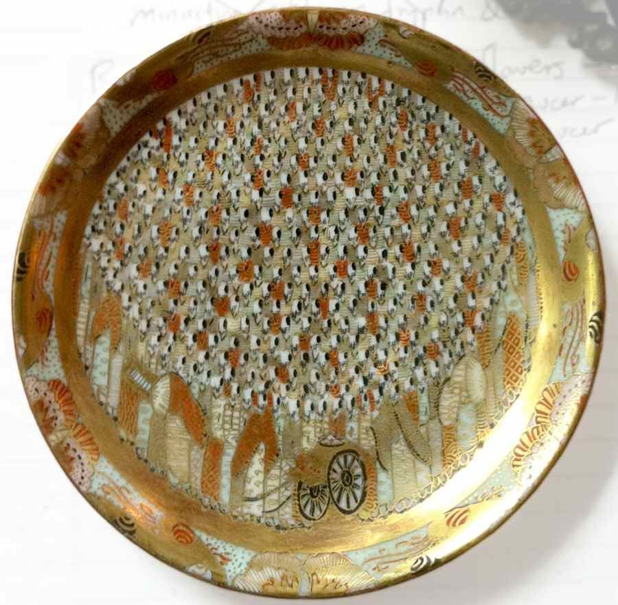 Thousand Faces Saucer by Japan-1