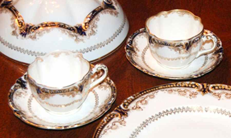 A3875 Flat Cup & Saucer Set by George Jones & Sons-1