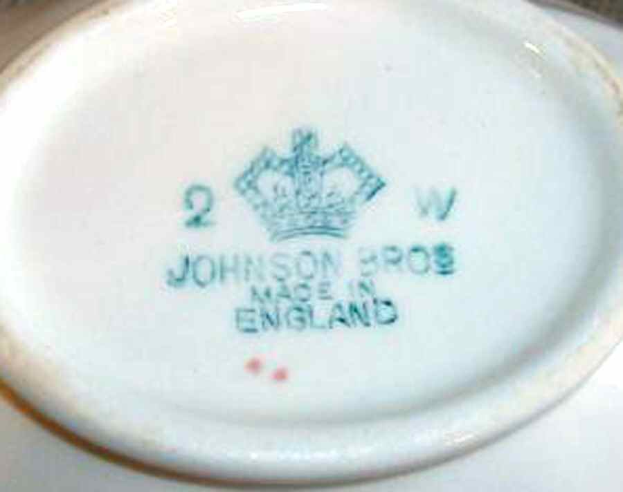 JB1122 Gravy Boat by Johnson Brothers-1