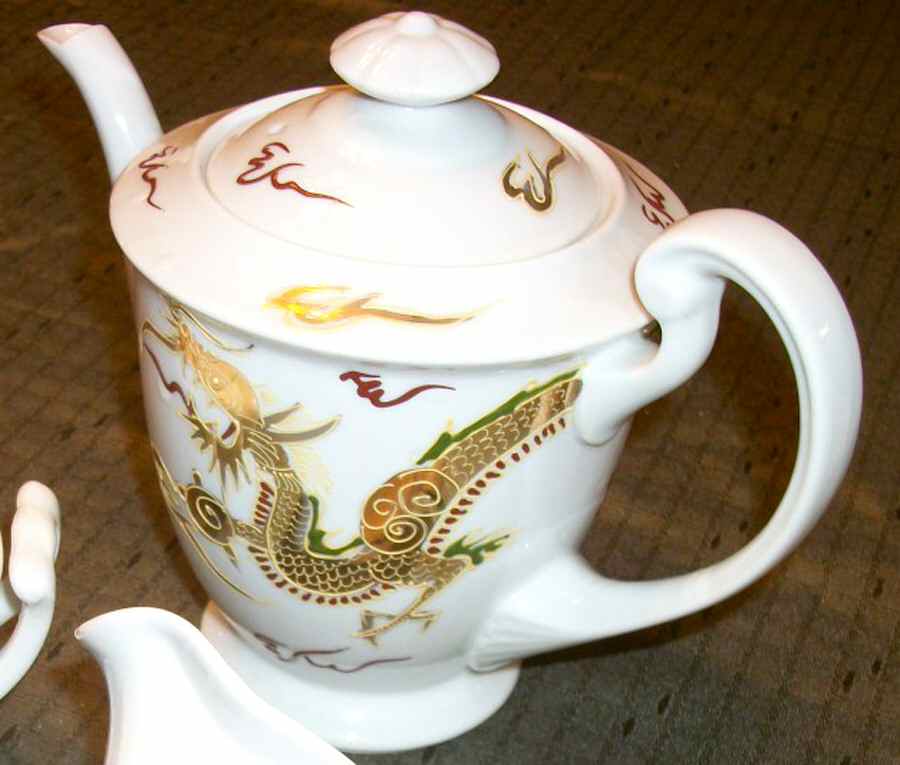 JAP1040 Teapot & Lid by Japan-1