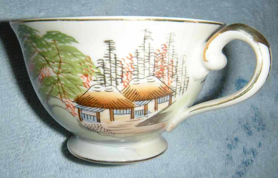 JAP1050 Footed Cup by Japan-1