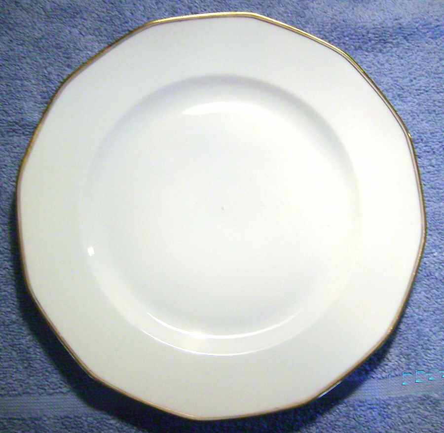 10016 Dinner Plate by Johann Haviland-1