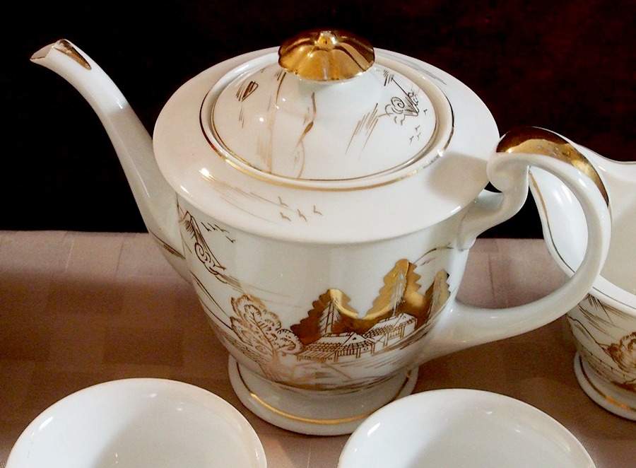 JAP1075 Teapot & Lid by Japan-1