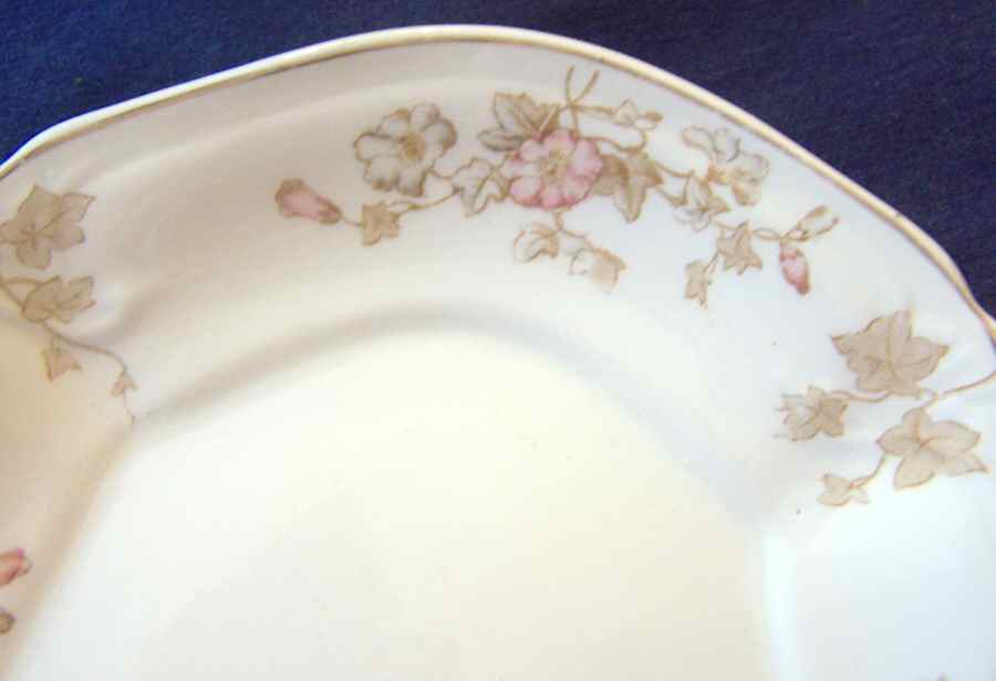 JB1157 Underplate for Gravy Boat by Johnson Brothers-1