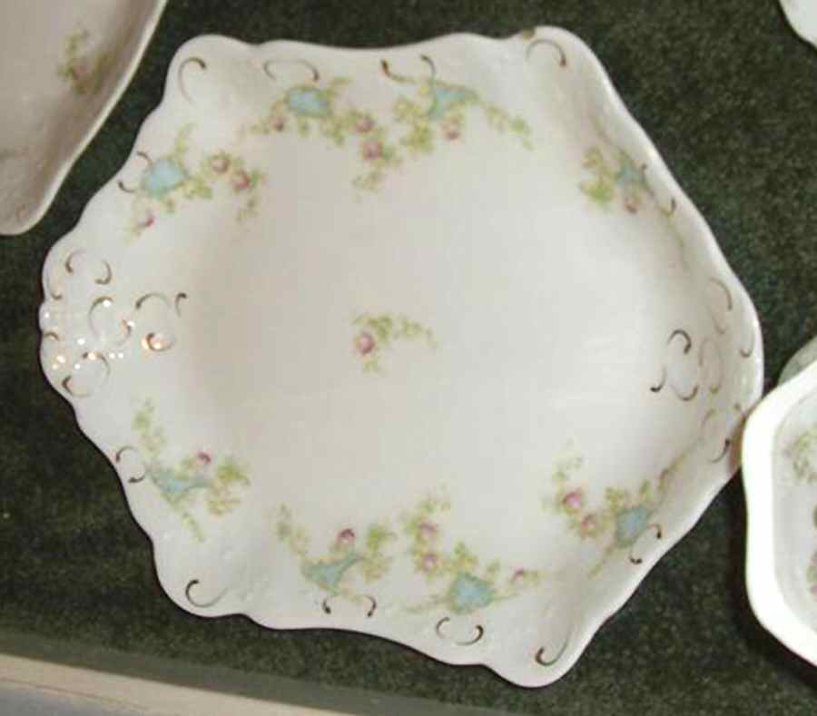 JB1160 12" Oval Serving Platter by Johnson Brothers-1