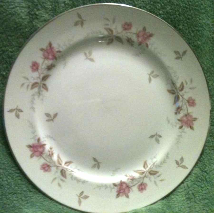 Dana Rose Dinner Plate by Japan-1