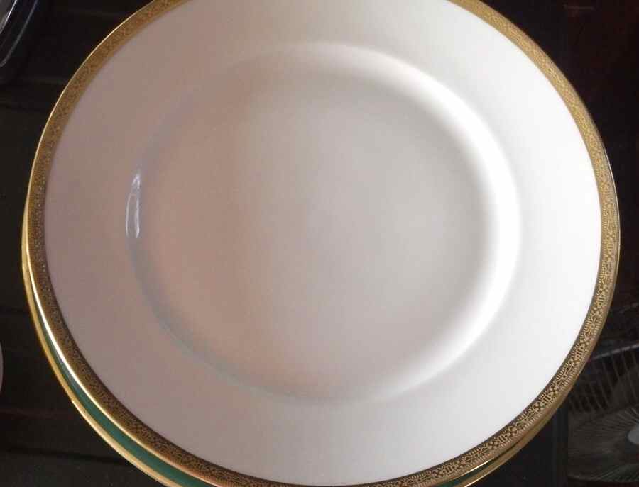 JOH424 Dinner Plate by Johann Haviland-1