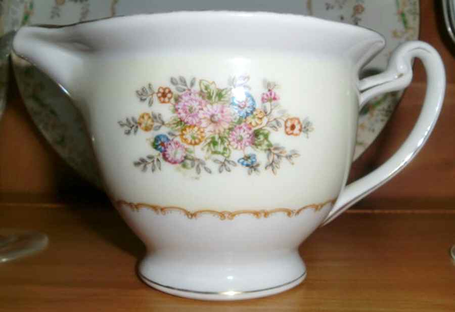 JAP1118 Creamer by Japan-1