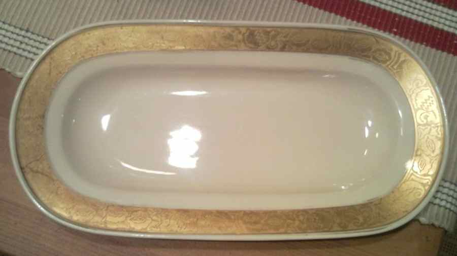 60670 12" Oval Serving Platter by Jean Haviland-1