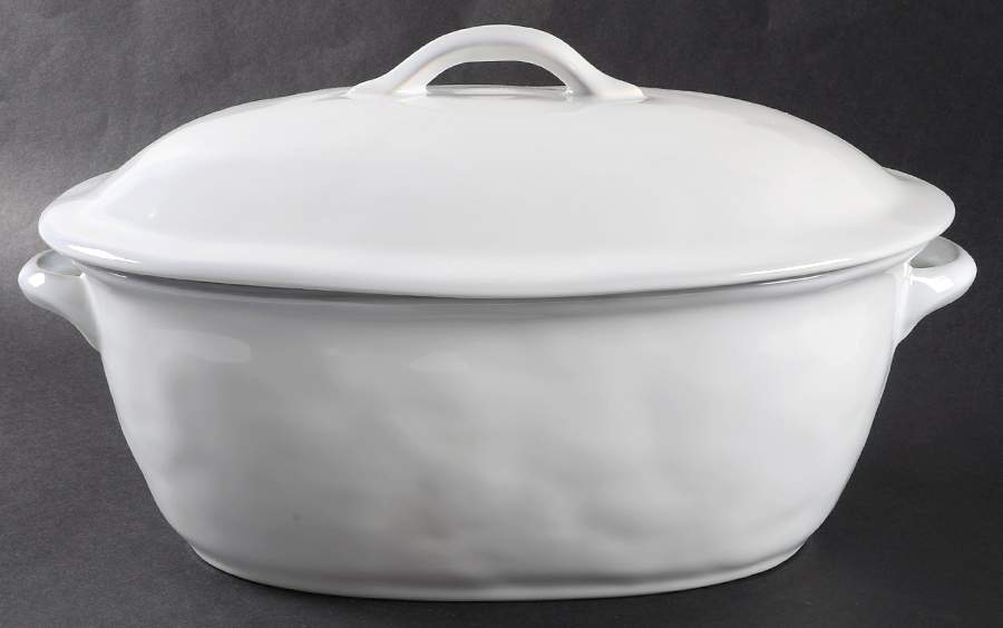 Quotidien White Truffle 2.5 Quart Oval Covered Casserole by Juliska Ceramics-1