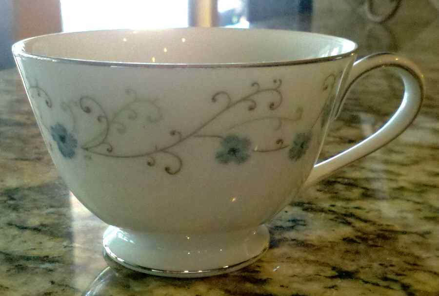 Clematis Footed Cup by Roberts-1