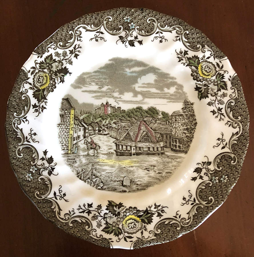 Romantic England Dinner Plate by Johnson Brothers-1