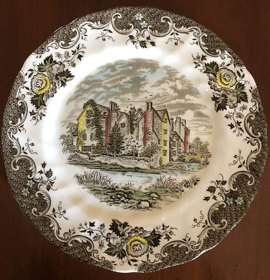 Romantic England Dinner Plate by Johnson Brothers-1