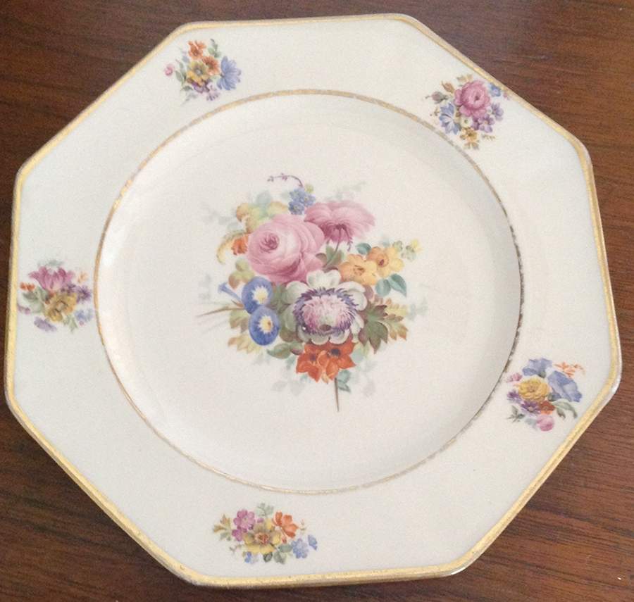 JB1198 Dinner Plate by Johnson Brothers-1