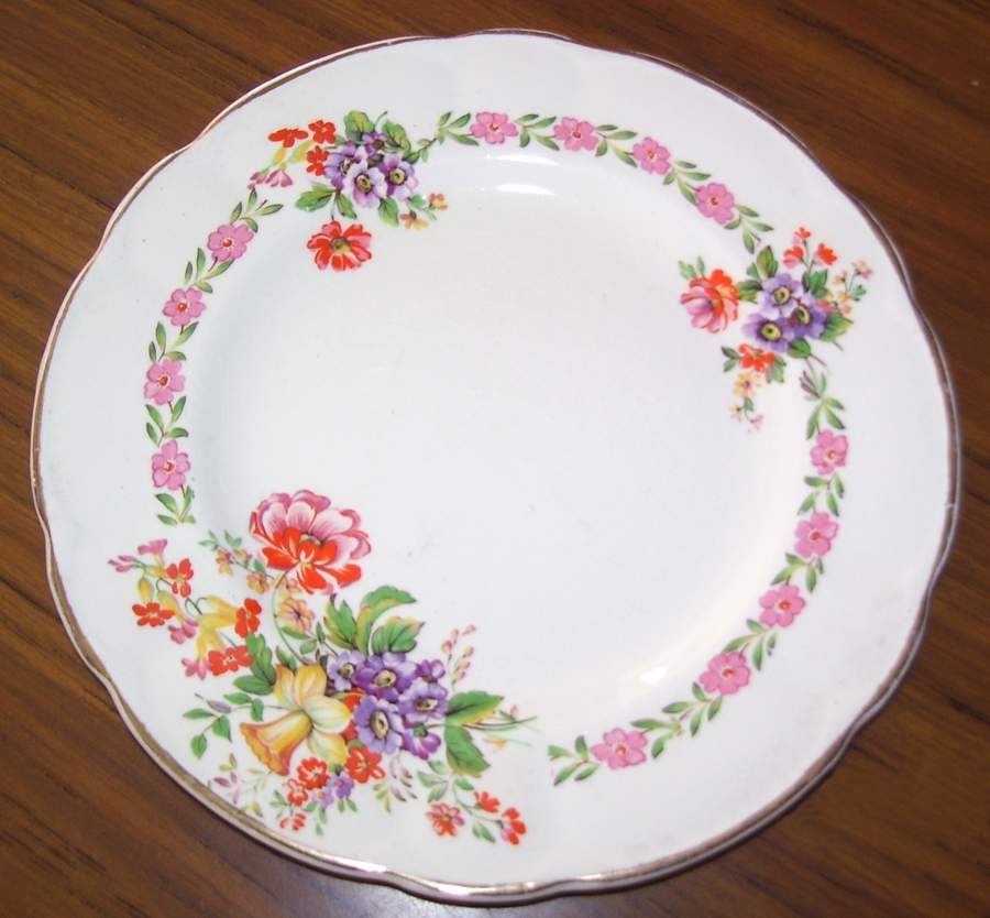 JOT31 Dinner Plate by John Tams-1