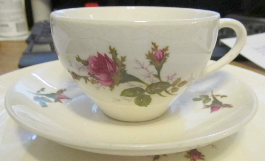 JAP1181 Flat Cup & Saucer Set by Japan-1
