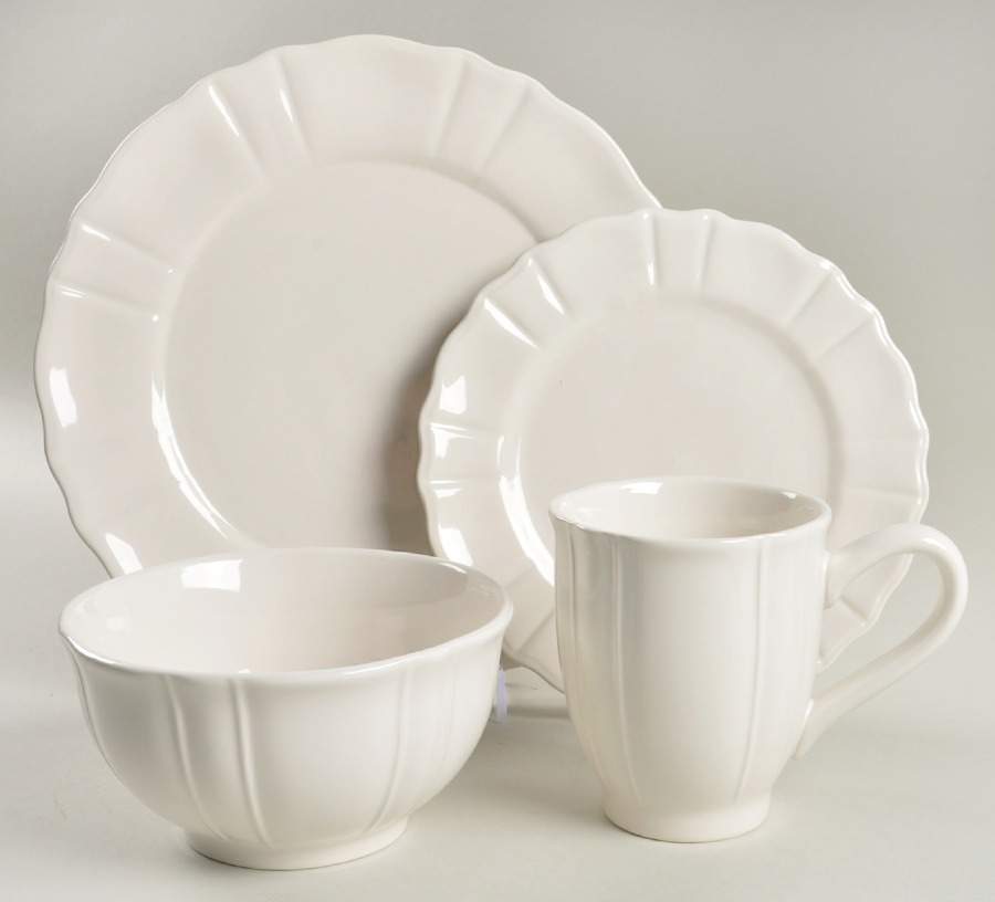 Ashley White 4 Piece Place Setting by JCPenney-1