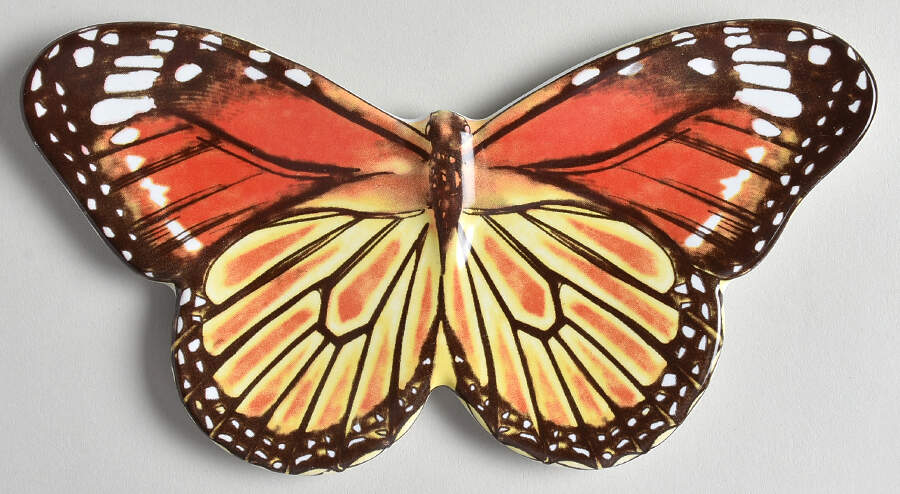 Field of Flowers Butterfly Shaped Dish by Juliska Ceramics-1