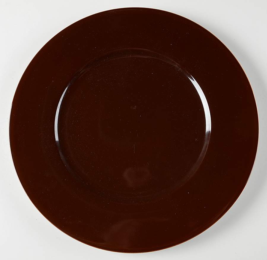 Satine Rouge Service Plate (Charger) by Jaune de Chrome-1