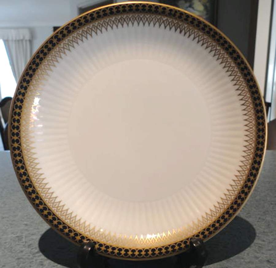 JOE78 Dinner Plate by Johann Seltmann-1