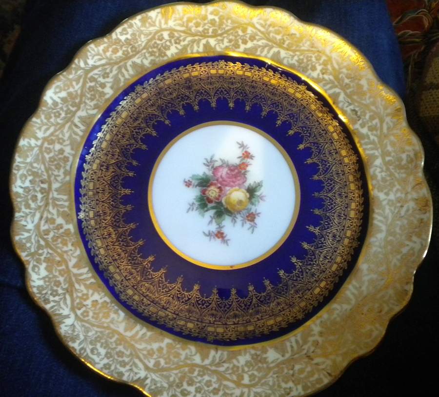 JON138 Dinner Plate by George Jones & Sons-1
