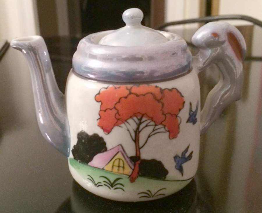 JAP1284 Mini Teapot & Lid by Japan-1