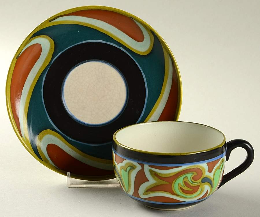 JAP1299 Flat Cup & Saucer Set by Japan-1