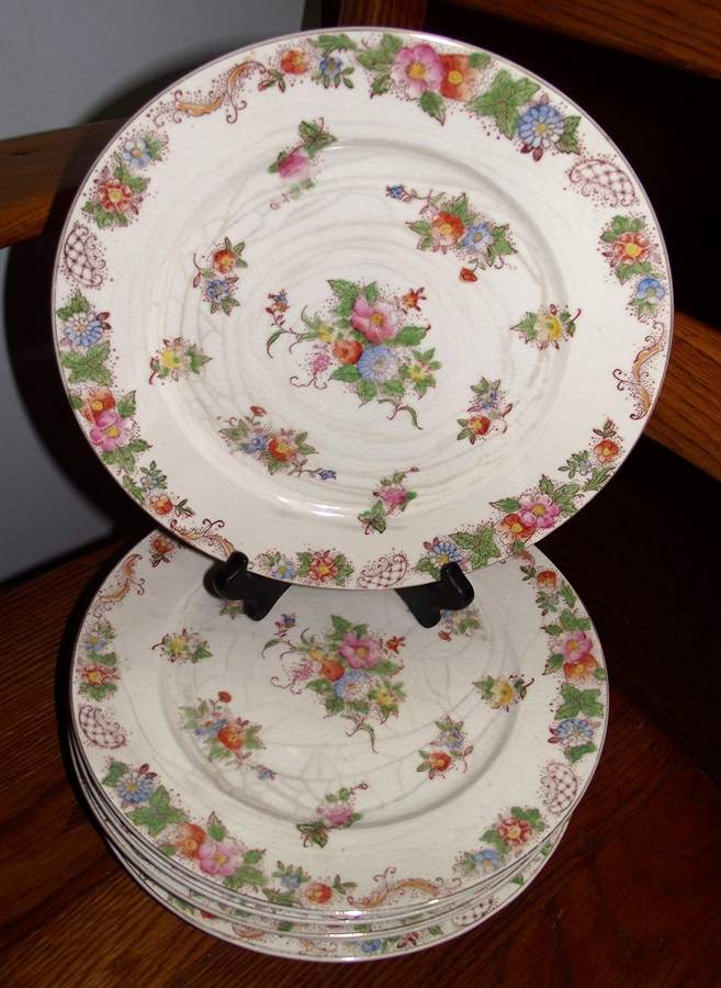 JAP1302 Dinner Plate by Japan-1