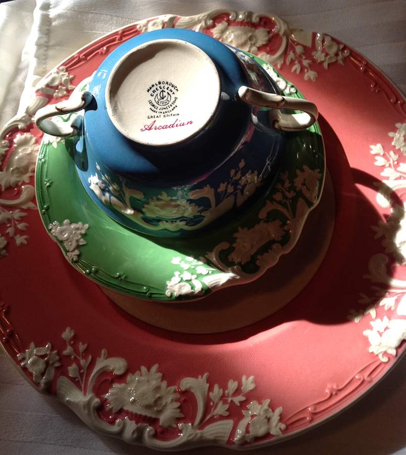 Arcadian Salmon Footed Cup & Saucer Set by George Jones & Sons-1