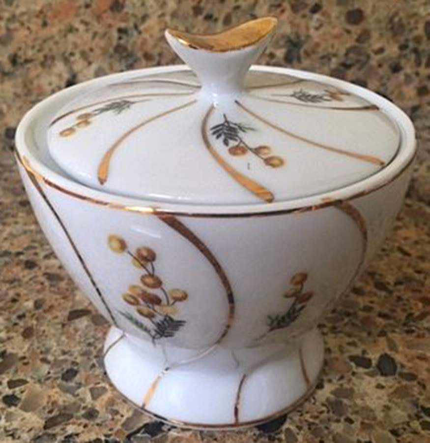 JAP1325 Sugar Bowl & Lid by Japan-1