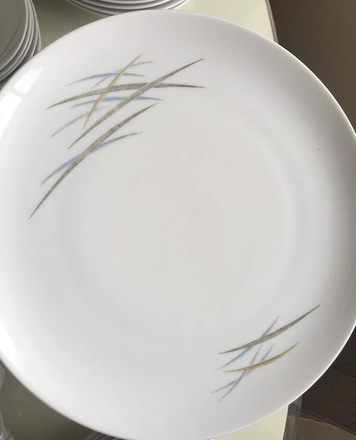 JOH446 Dinner Plate by Johann Haviland-1