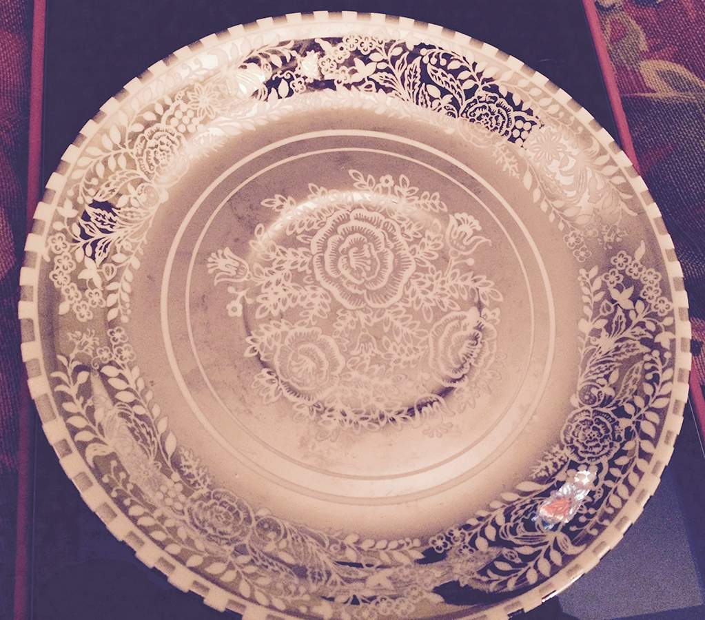 JB272 (Smooth) Dinner Plate by Johnson Brothers-1